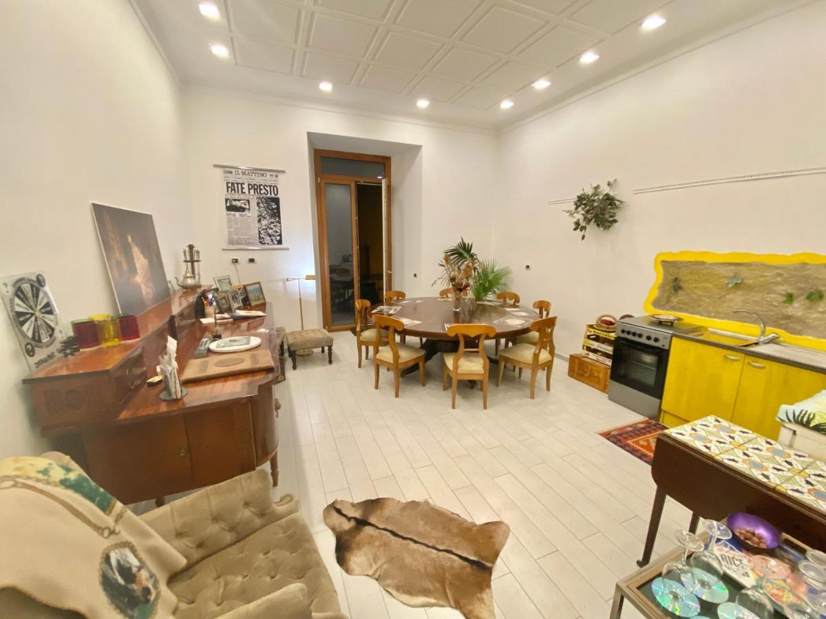 Casa Tiare, The Heart Of Piazza Plebiscito Apartment Napoli Bagian luar foto